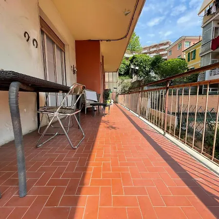 Modern&vintage Experience Appartement San Remo